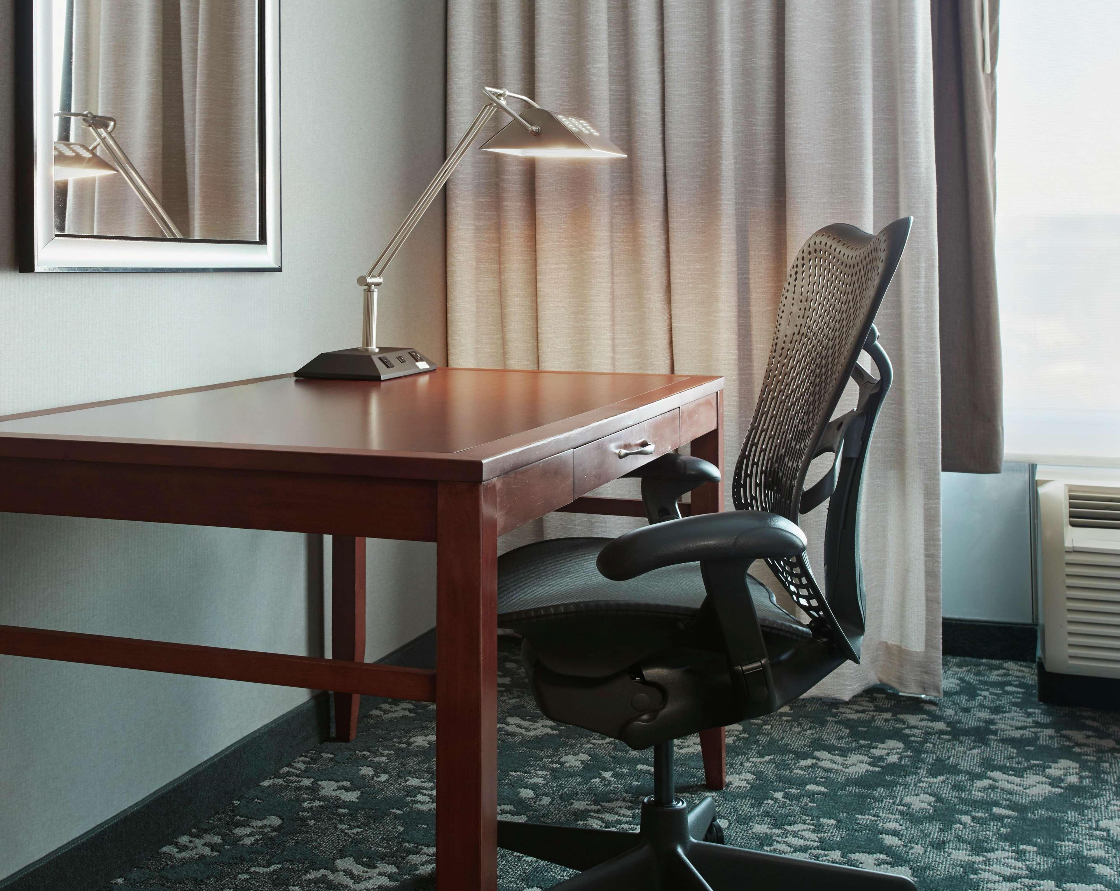 Hilton Garden Inn Шаумбург Екстер'єр фото