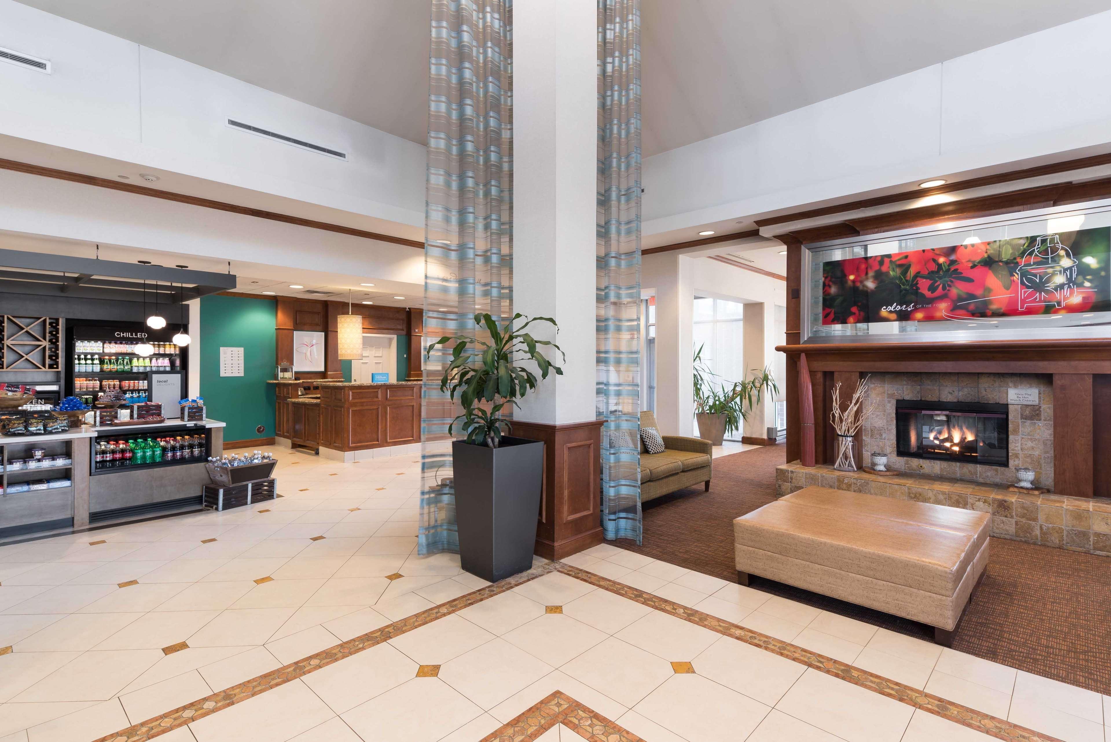 Hilton Garden Inn Шаумбург Екстер'єр фото
