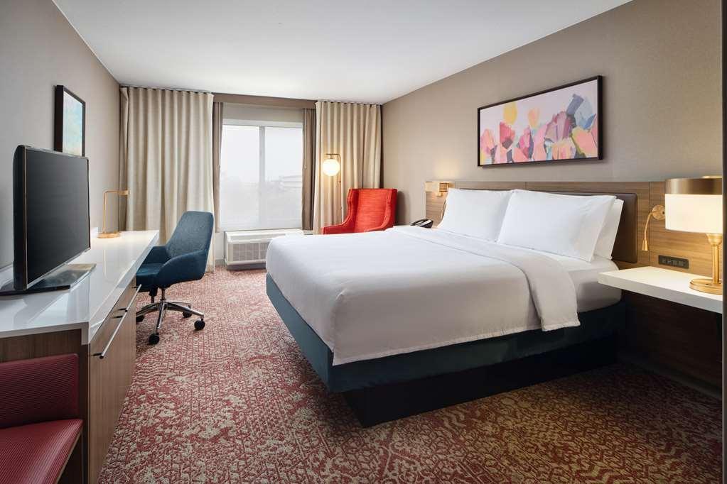 Hilton Garden Inn Шаумбург Номер фото