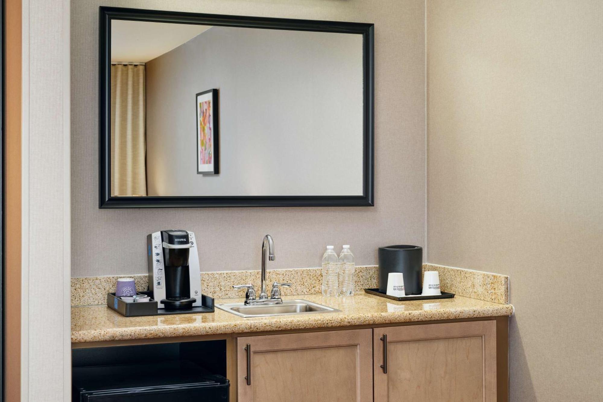Hilton Garden Inn Шаумбург Екстер'єр фото